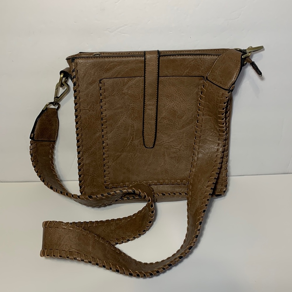 Antik Kraft Brown Crossbody Bag 9.5”x9.5”